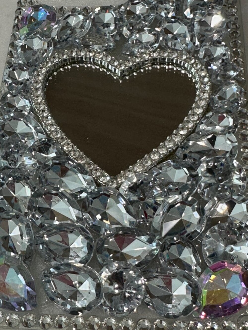 Handmade Bling iPhone 14 Pro Max Cases - Picture 8 of 9